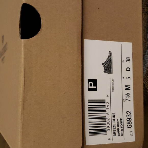 Clarks Cloudsteppers - Breeze Glide Shoes - Picture 9 of 9